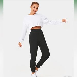 NWOT Black XL Halara Joggers